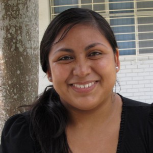 Rosa Elia Solís Pérez, Universidad Veracruzana