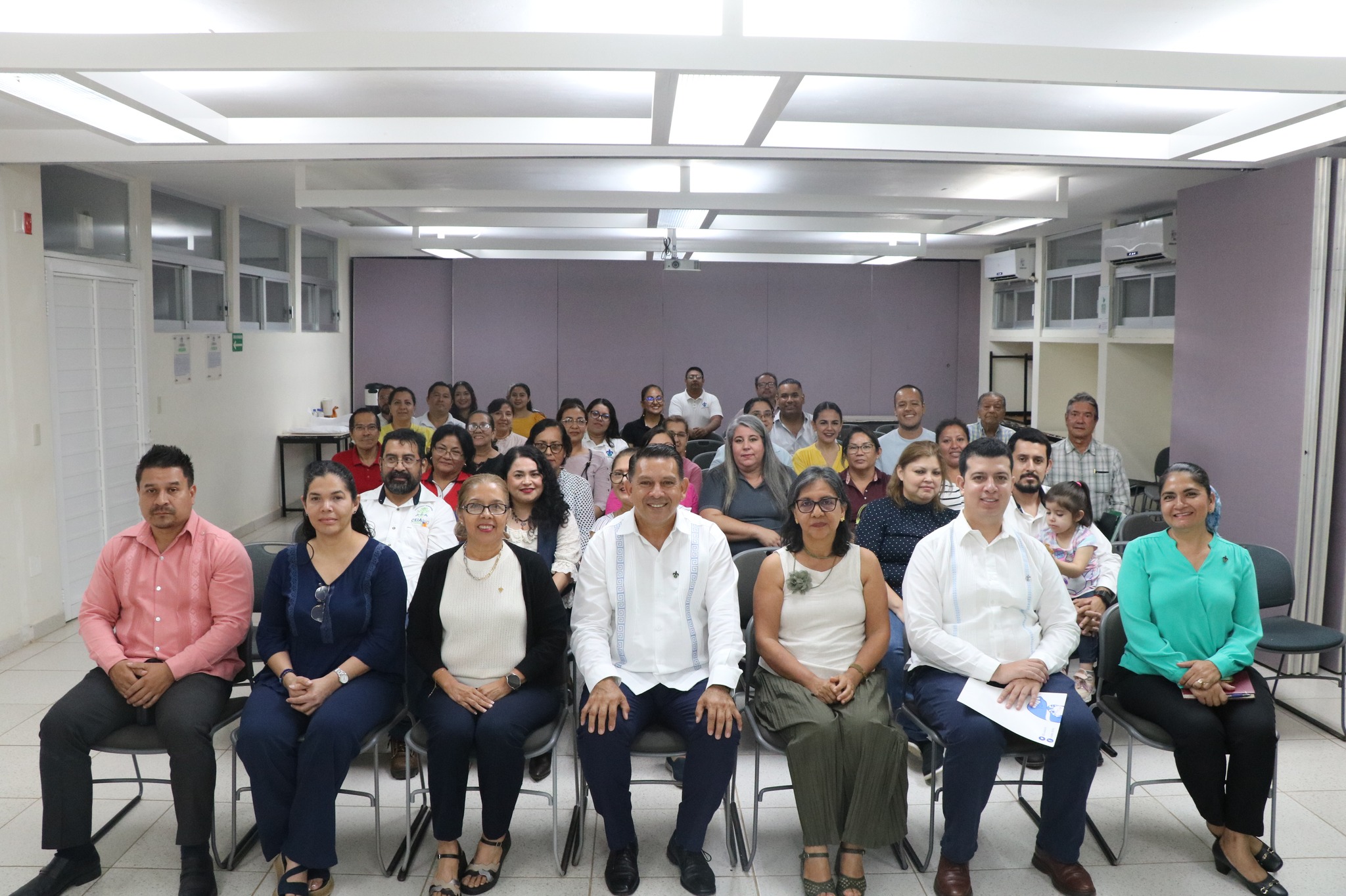 Imagen representativa de la sección Cuerpos Colegiados
