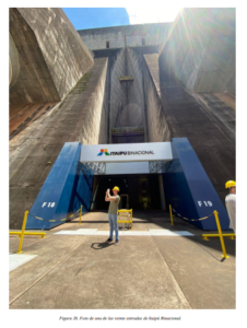 Una de las 20 entradas de Itaipú