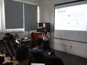 Mtra. Sofía Isabel Fernández Gregorio presentando