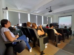 Andrés Eduardo Fuentes Cortázar presentando