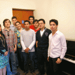 Imagen Dra. Tania Chávez Nader obtuvo cuatro pianos para la Facultad de Música
