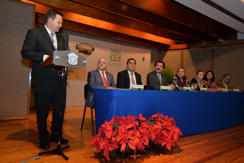 Fabio Morandín Ahuerma, ganador en tesis de doctorado