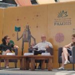 Imagen UV presentó libro que aborda dos siglos de relaciones de México y EUA