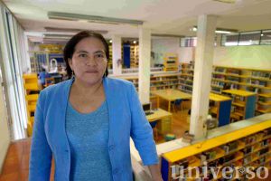 Antonia Reyes Banda, responsable de la biblioteca de la Facultad.