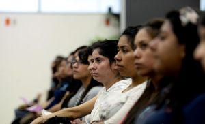 La campaña es a favor de la prevención y atención del hostigamiento y acoso sexual en la UV.