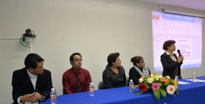 La Facultad de Enfermería llevó a cabo el Primer Foro “Día Internacional del Abrazo, por una vejez saludable”.