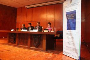En la Facultad de Derecho se efectuó la presentación de Manual del Juicio de Amparo.