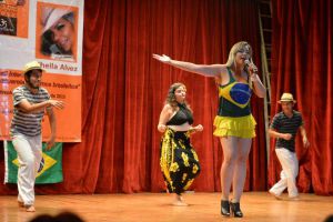 Sheila Alvez afirmó que Brasil, al igual que México, vive la interculturalidad todos los días.