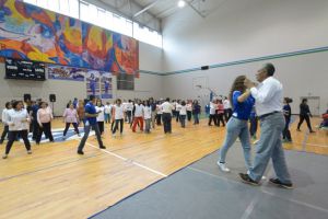 Bailaron danzón y salsa.