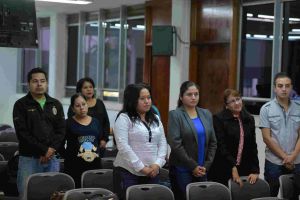 (FOTO 3) Alumnos de Maestría de la UV, realizaron el Tercer Foro de Investigación de Posgrado en Enfermería.