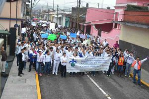 Orizaba reunió a cinco mil universitarios 