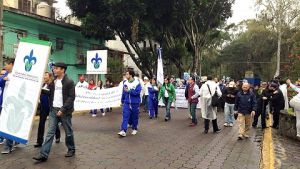 La comunidad UV se hizo presente en la marcha