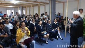 El público asistente participó activamente