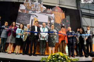 Autoridades, galardonados e invitados especiales inauguraron la FILU 2016