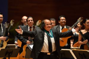 Alfonso Moreno Luce agradeció la entrega del Doctorado Honoris Causa