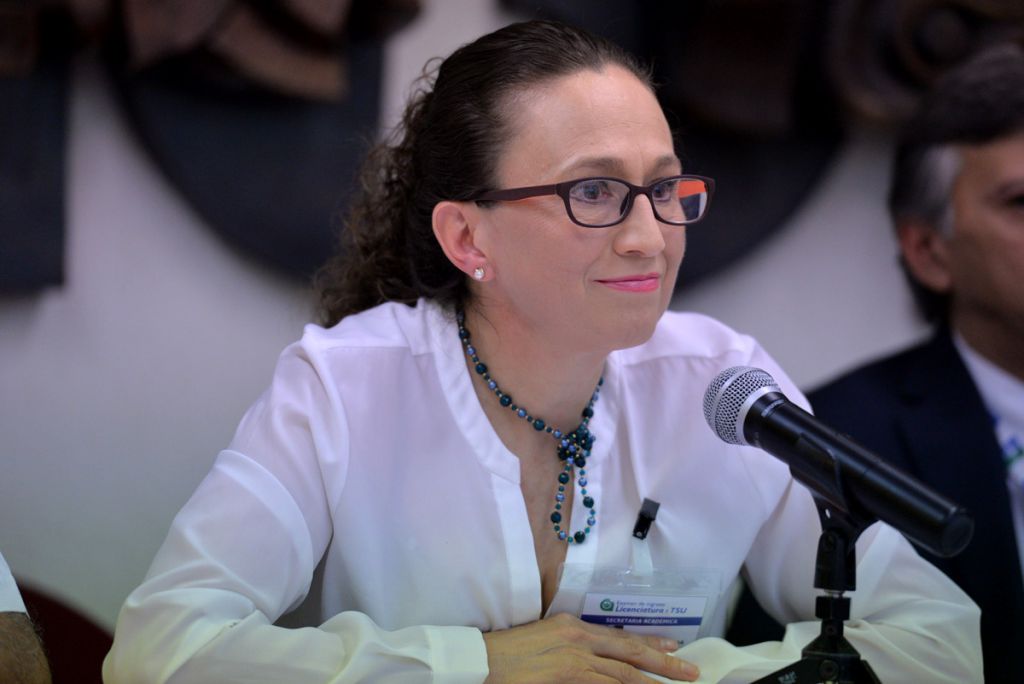 Leticia Rodríguez Audirac, Secretaria Académica, enfatizó que el proceso está certificado