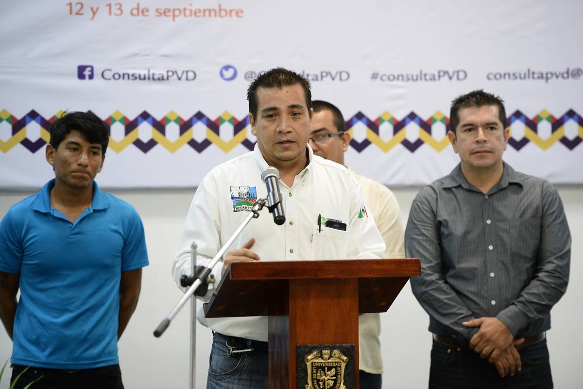 Carlos Trejo Castro presentó un proyecto de reciclaje de basura