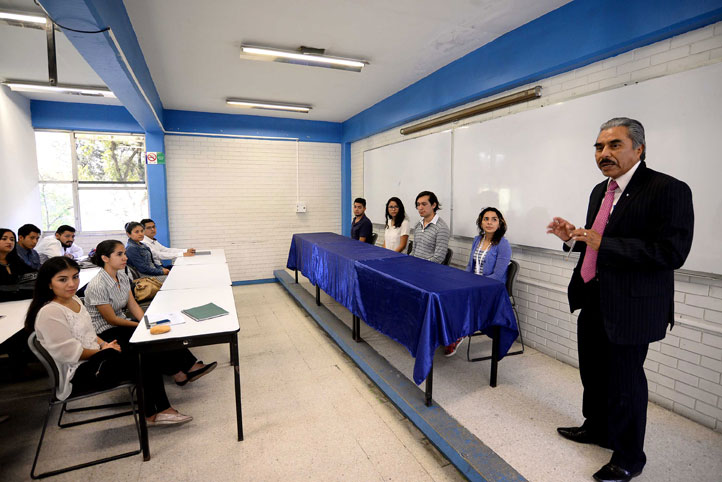 Francisco Espinosa Mejía, titular de la EE Ingeniería Económica