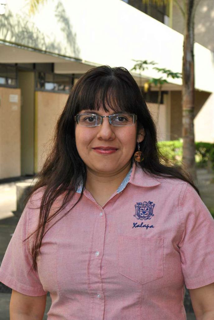 Minerva Hernández Lozano, integrante del CA Medicina Etnofitoterapéutica y Regenerativa