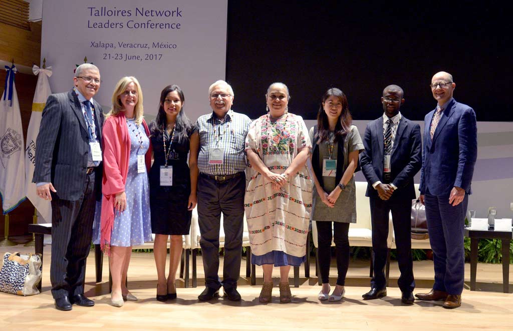 Los panelistas reconocieron la hospitalidad de la UV, su Rectora y sus estudiantes