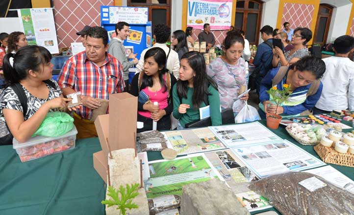 En-el-evento-hubo-propuestas-universitarias-y-de-la-sociedad-ok