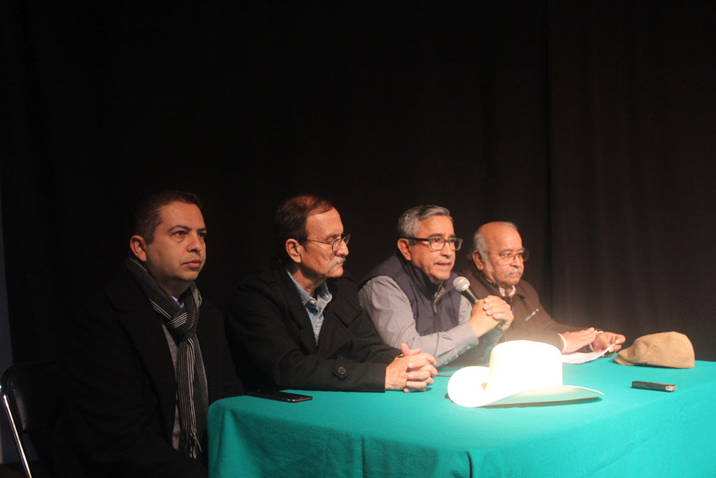 Andrés Rivera Fernández destacó la labor de los académicos