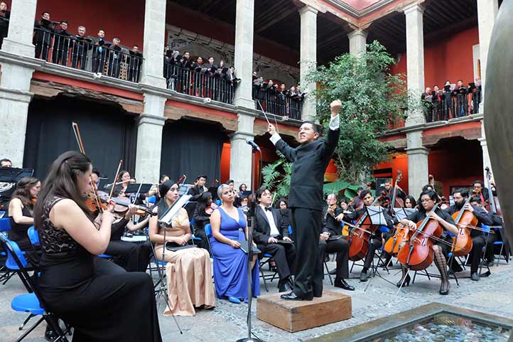 Con la Filarmónica de Puebla 
