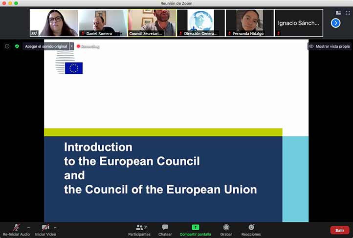 Marko Ferbar, del Consejo de la UE, participó a través de Zoom en una experiencia educativa del PEAN 