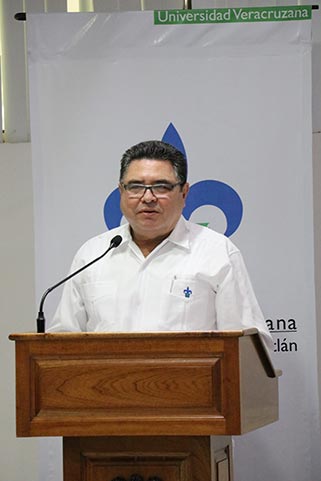 Carlos Lamothe Zavaleta, vicerrector