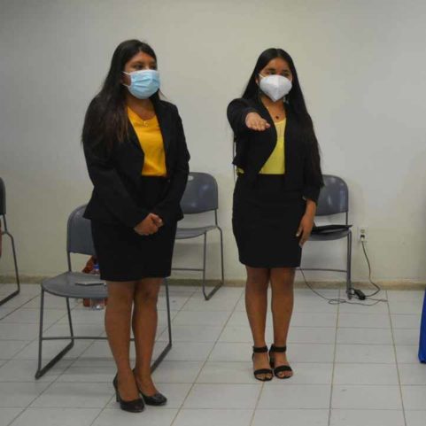 Brenda Hernández Jiménez y Sandra Luz Simbrón Morales 