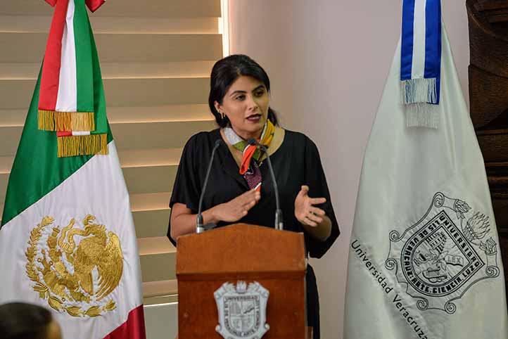 Rosalba Zárate, titular de la Unidad de Seguimiento de Recomendaciones de la CNDH, destacó que la disculpa es un reconocimiento de la responsabilidad de la Universidad Veracruzana 