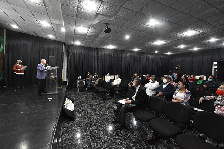 La inauguración del evento se llevó a cabo en el Palacio Municipal de Camerino Z. Mendoza