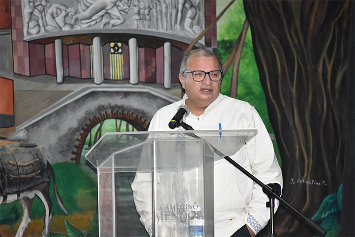 Jorge Alejandre Rosas exhortó la intervención urgente para ayudar a preservar el bosque
