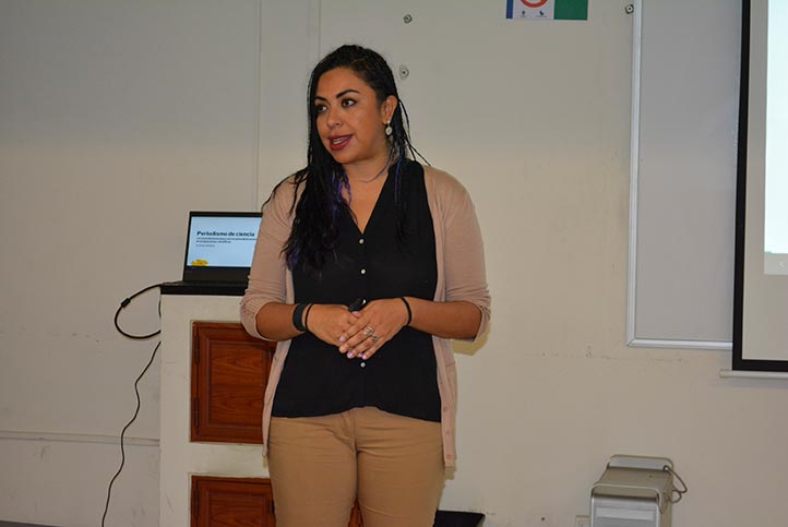 Aleida Rueda, periodista de ciencia, salud y medio ambiente de la UNAM