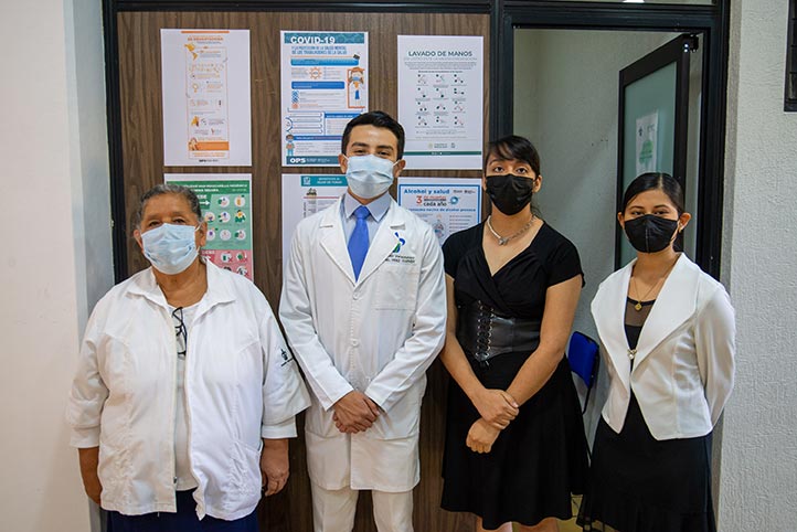 Aída Mendoza, Yazel Hernández, Daniela Lozano y Alejandra Saldaña, colaboradoras del Centro Centinela de la Facultad de Psicología