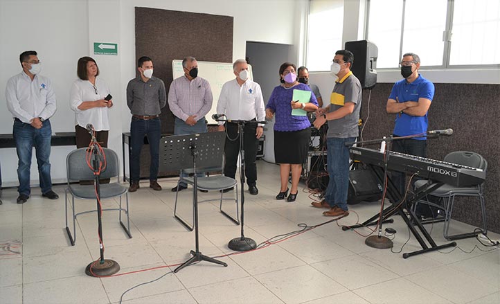 Funcionarios de la región Veracruz conversaron con docentes de la Orquesta Moscovita