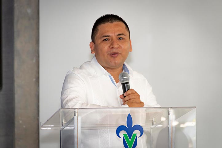 “Queremos más años de esta Facultad”, dijo José Luis Sánchez Leyva