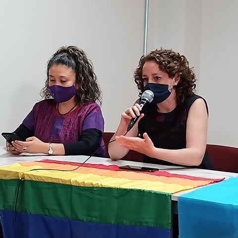 Estela Casados y Eloísa Díez durante el conversatorio