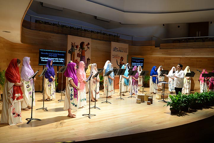 El Coro UV presentó el programa musical Lenguas originarias de México a capella