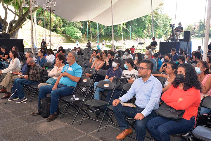 La presentación se desarrolló en el Foro “Miguel Vélez Arceo” de la Casa del Lago