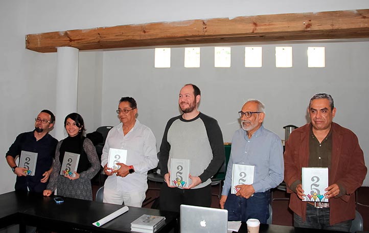 Talía Pedraza, Fernando Rueda, Antonio Stivalet, Xavier Bermúdez y José Manuel Morelos anunciaron la 17ª Bienal Internacional del Cartel en México