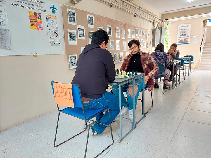 Estudiantes participaron en el torneo de ajedrez