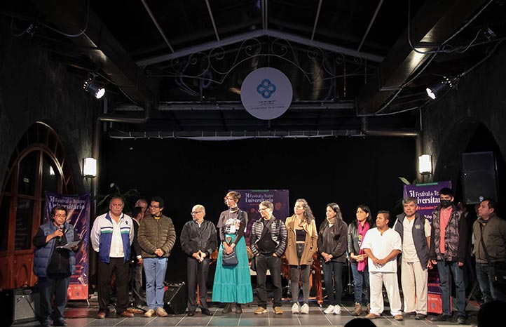 Directivos, académicos y estudiantes clausuraron el Festival de Teatro Universitario