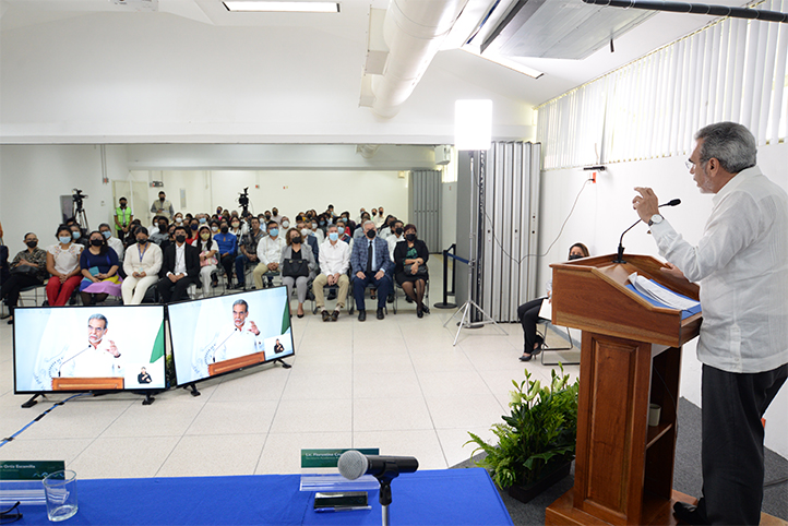 Ante los integrantes del Consejo Universitario Regional de Coatzacoalcos-Minatitlán explicó el momento actual