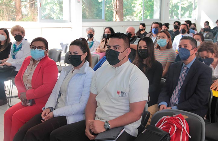 Alumnos de la Escuela de Nutrición y una académica de la UCV realizan estancia académica en la UV