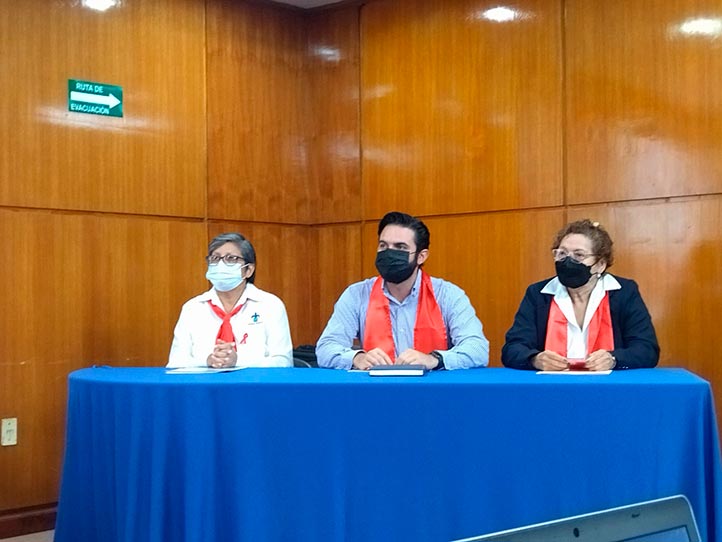 Autoridades universitarias participaron en la inauguración de las actividades