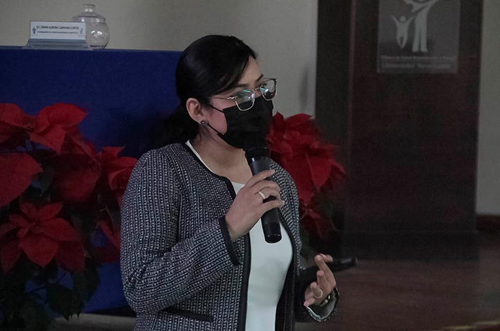 Marilú Domínguez Pantoja dictó la ponencia “El efecto del enojo y el estrés sobre el sistema inmunológico”