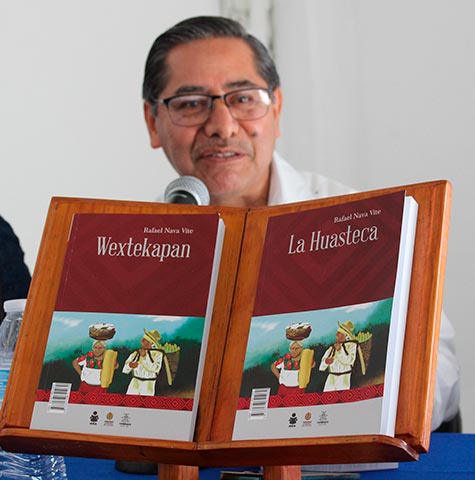 El libro narra los sucesos ocurridos entre los años setentas y ochentas en la Huasteca hidalguense y parte de Veracruz
