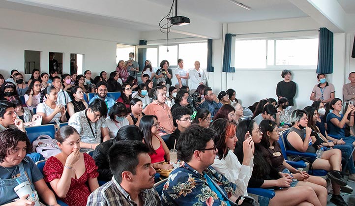 Estudiantes y docentes de las Facultades de Idiomas y Letras Españolas estuvieron atentos a la charla